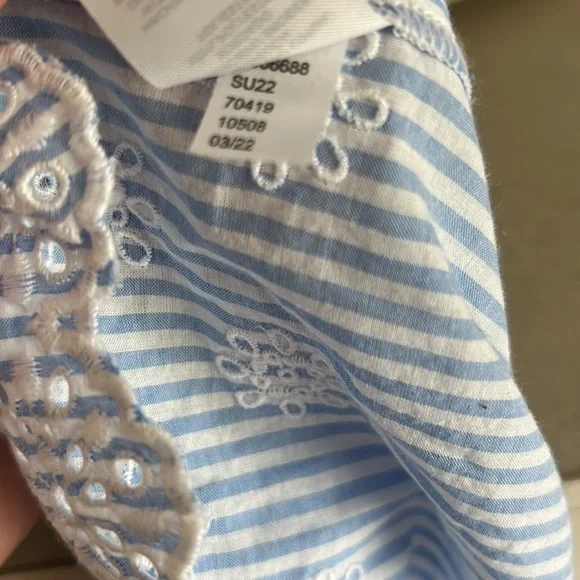 NWOT: Loft Eyelet Square Neck Peasant Top | M - Picture 16 of 16